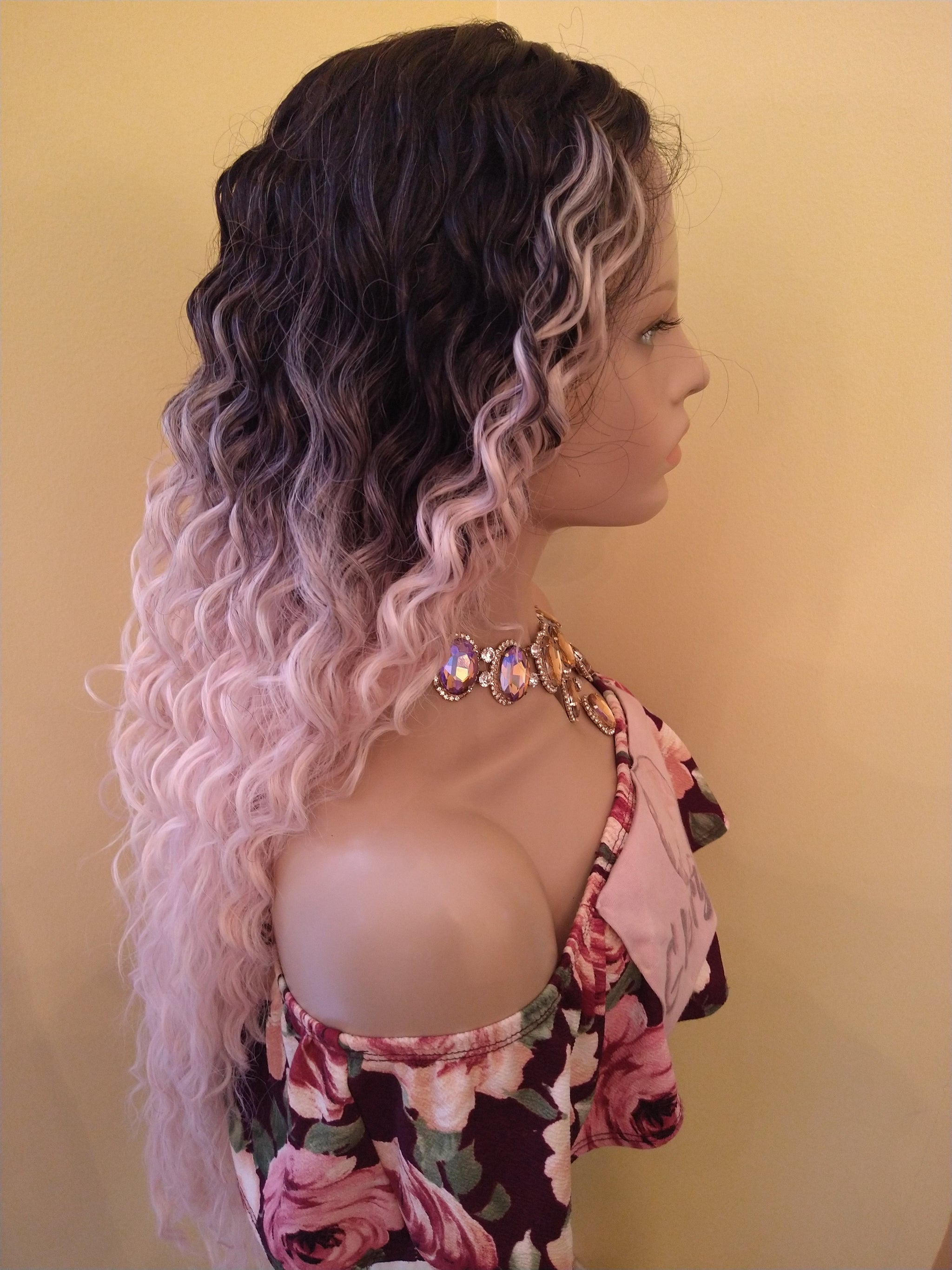 - ?24” CURLY PINK OMBRÉ WIG LACE FRONT WIG? *NEW* Xiweiya Long Curly Ombre Pink White Lace Front Wig | Heat  main image 2